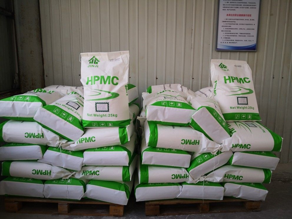 عمر مفید سیمان سفید و سیاه چقدر است؟ بررسی کامل ماندگاری و عوامل فساد